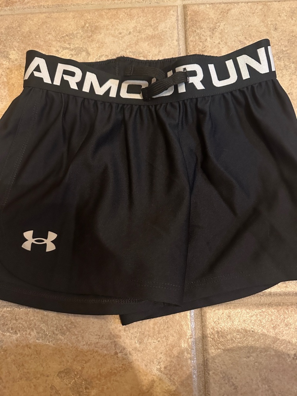 Yxs. Under Armour Black girls Running Shorts with White Logo